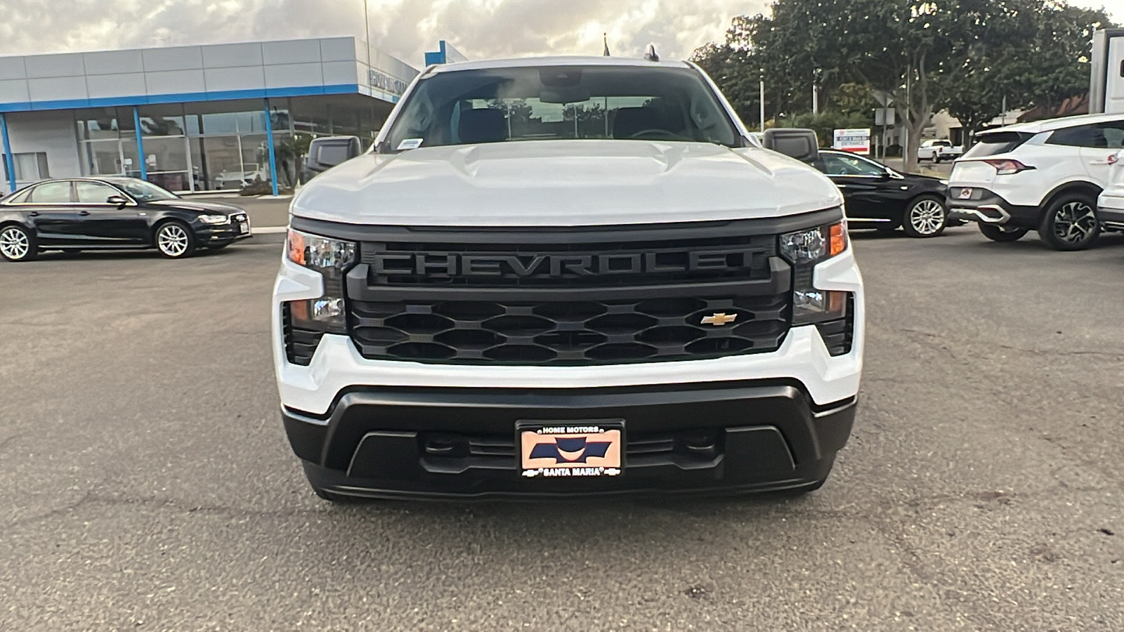 2025 Chevrolet Silverado 1500 WT 8