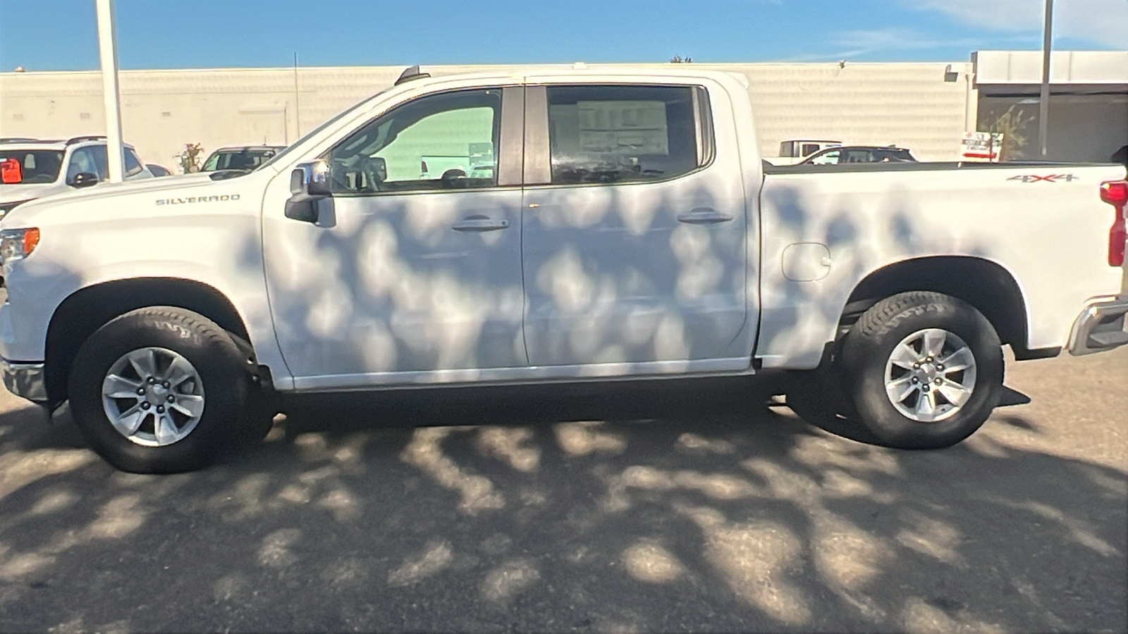 2025 Chevrolet Silverado 1500 LT 6