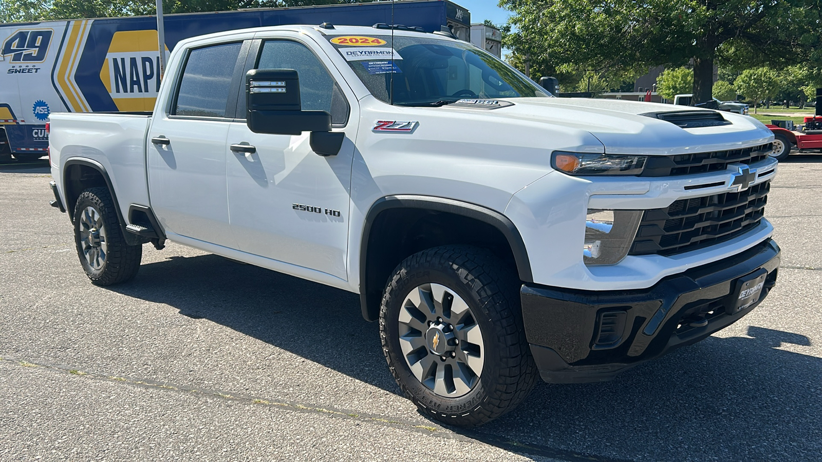 2024 Chevrolet Silverado 2500HD Custom 1