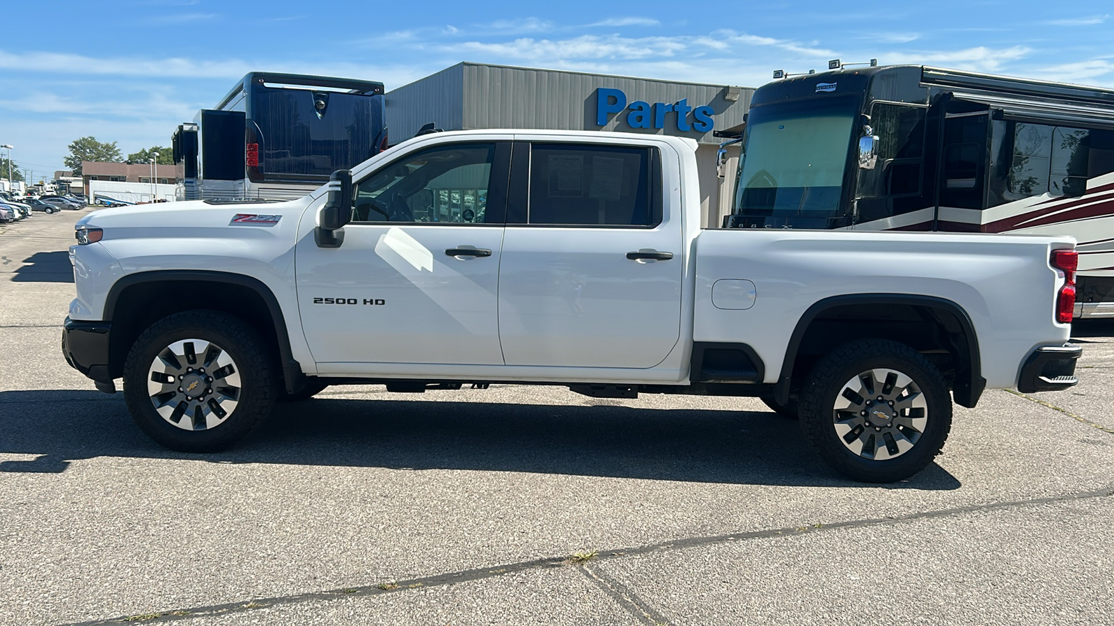 2024 Chevrolet Silverado 2500HD Custom 6