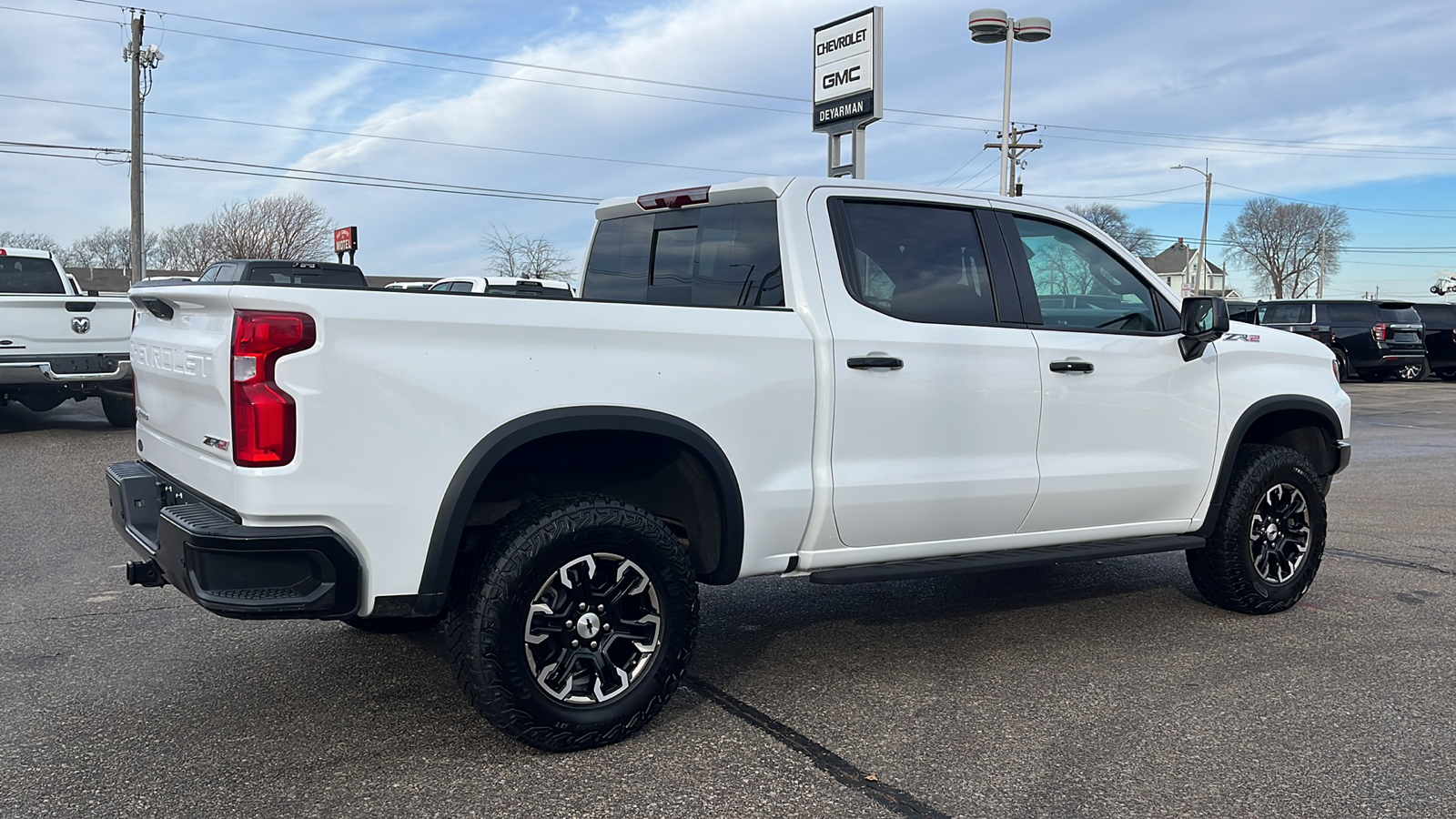 2023 Chevrolet Silverado 1500 ZR2 3