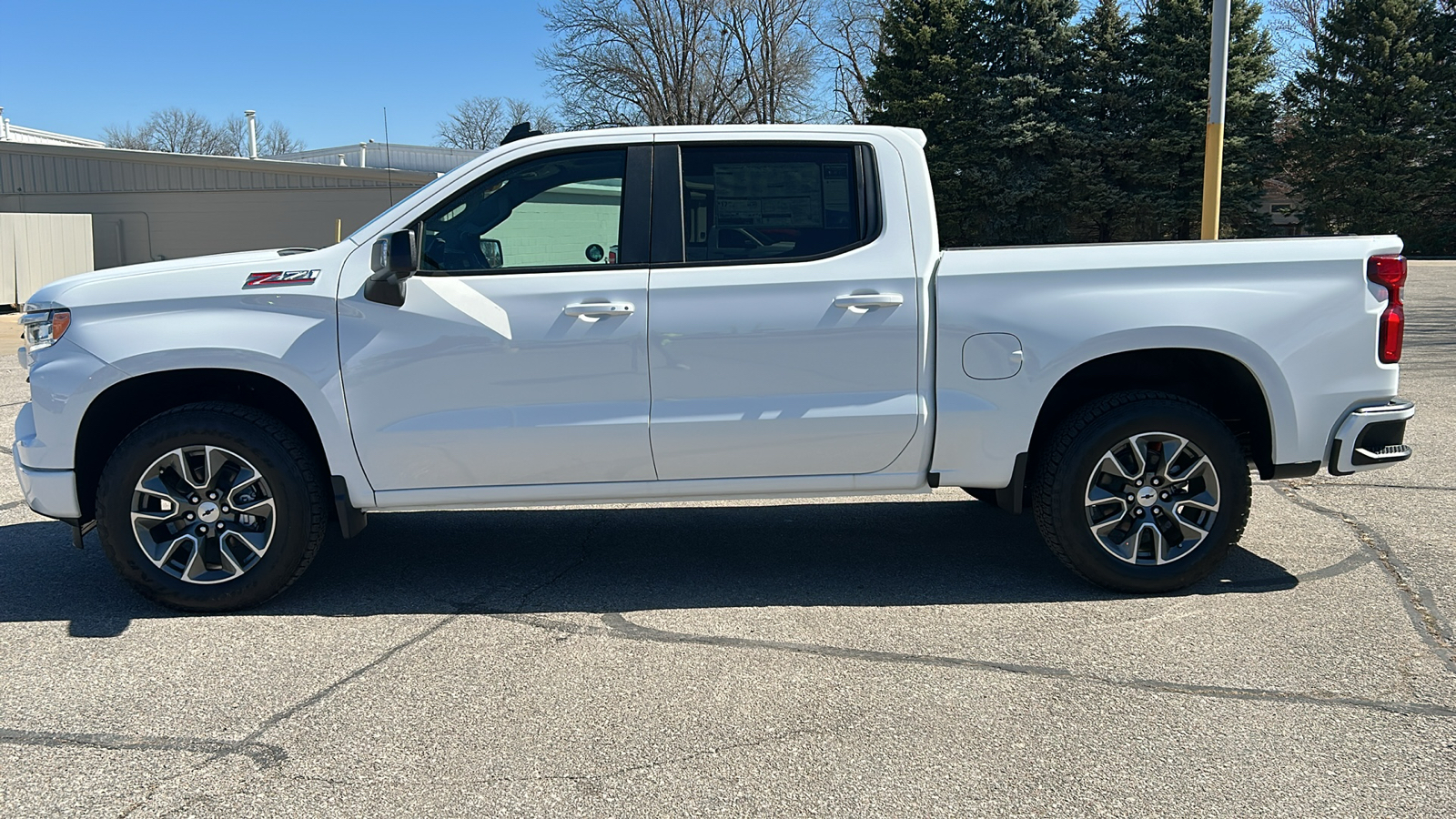 2024 Chevrolet Silverado 1500 RST 6