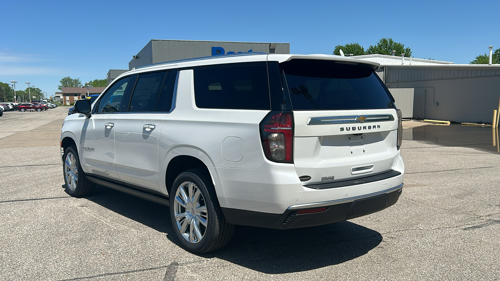 2024 Chevrolet Suburban High Country 5