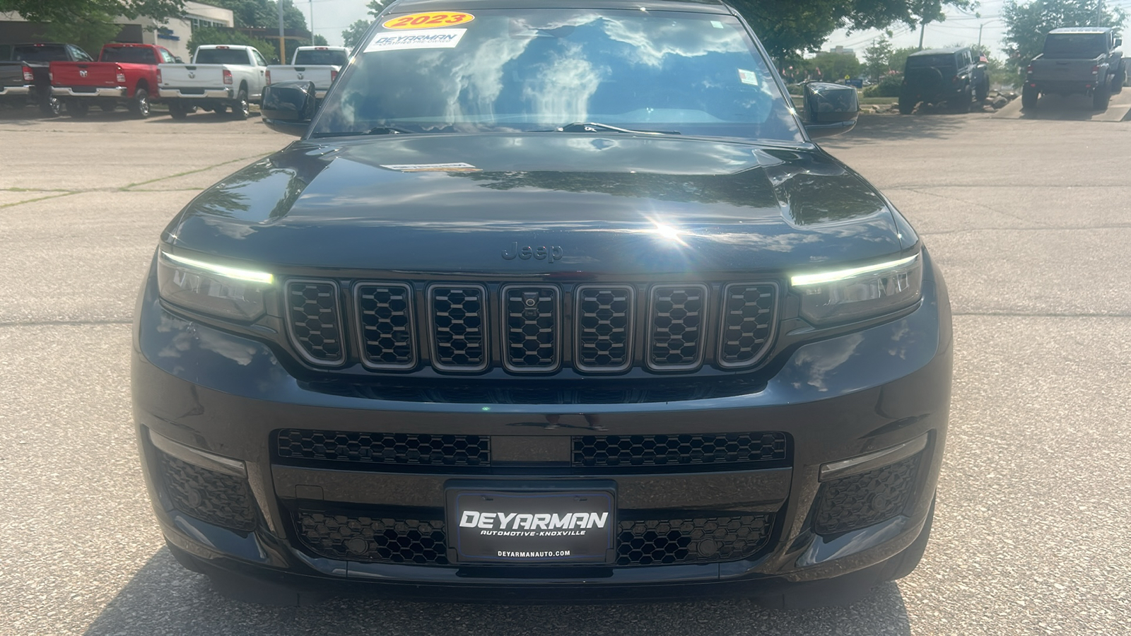 2023 Jeep Grand Cherokee L Summit 8