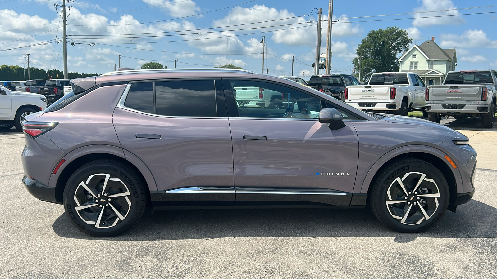 2024 Chevrolet Equinox EV LT 2