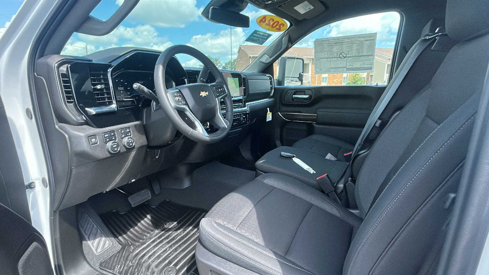 2024 Chevrolet Silverado 2500HD LT 12