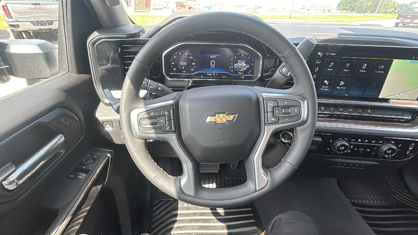 2024 Chevrolet Silverado 2500HD LT 22