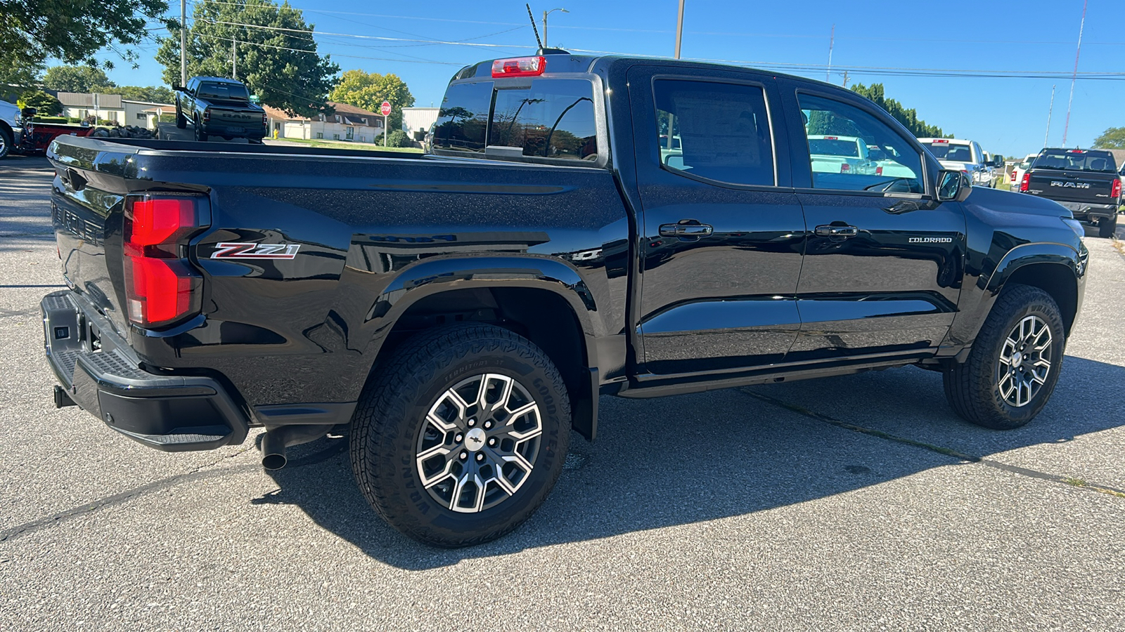 2024 Chevrolet Colorado Z71 3