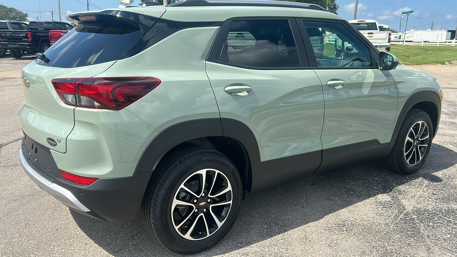 2025 Chevrolet TrailBlazer LT 3