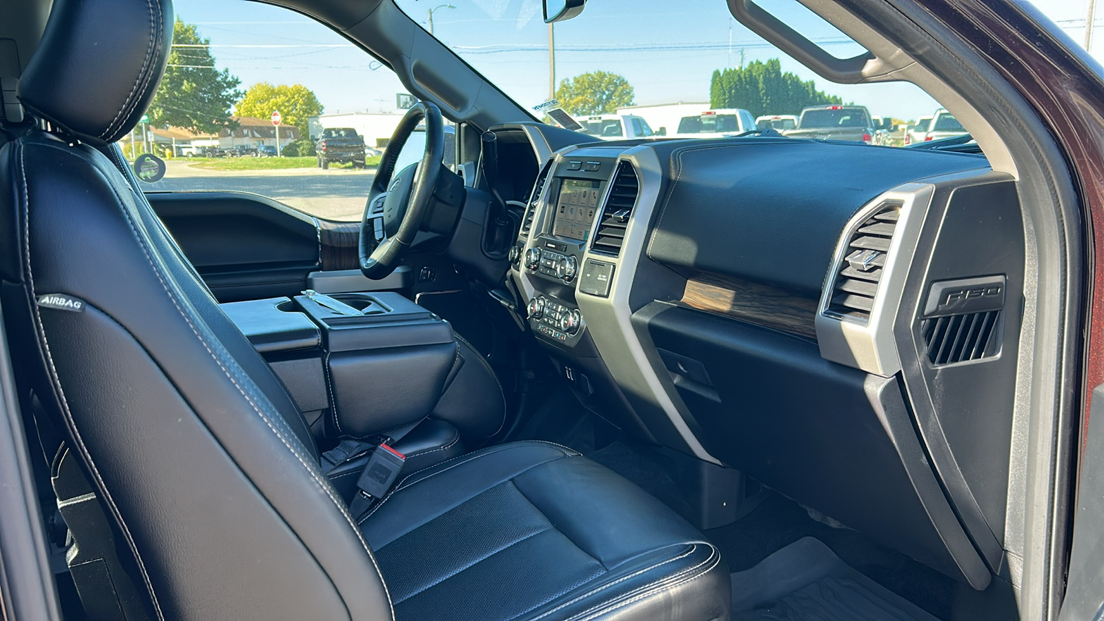 2019 Ford F-150 Lariat 14