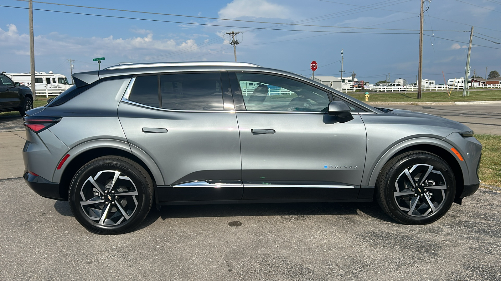 2024 Chevrolet Equinox EV LT 2