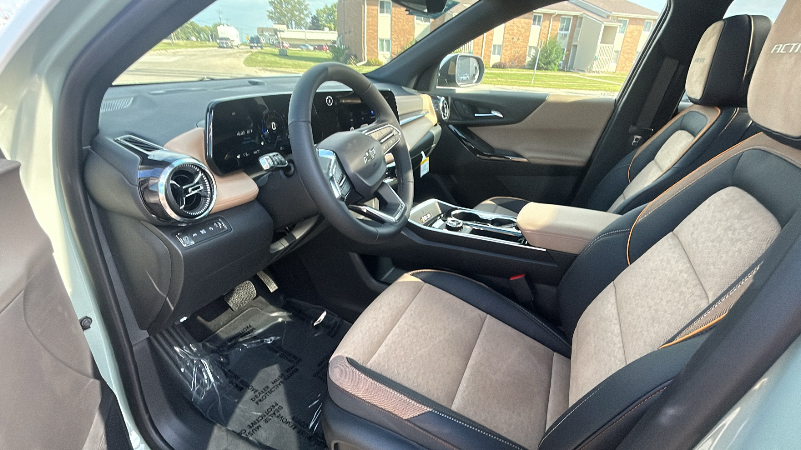 2025 Chevrolet Equinox ACTIV 10