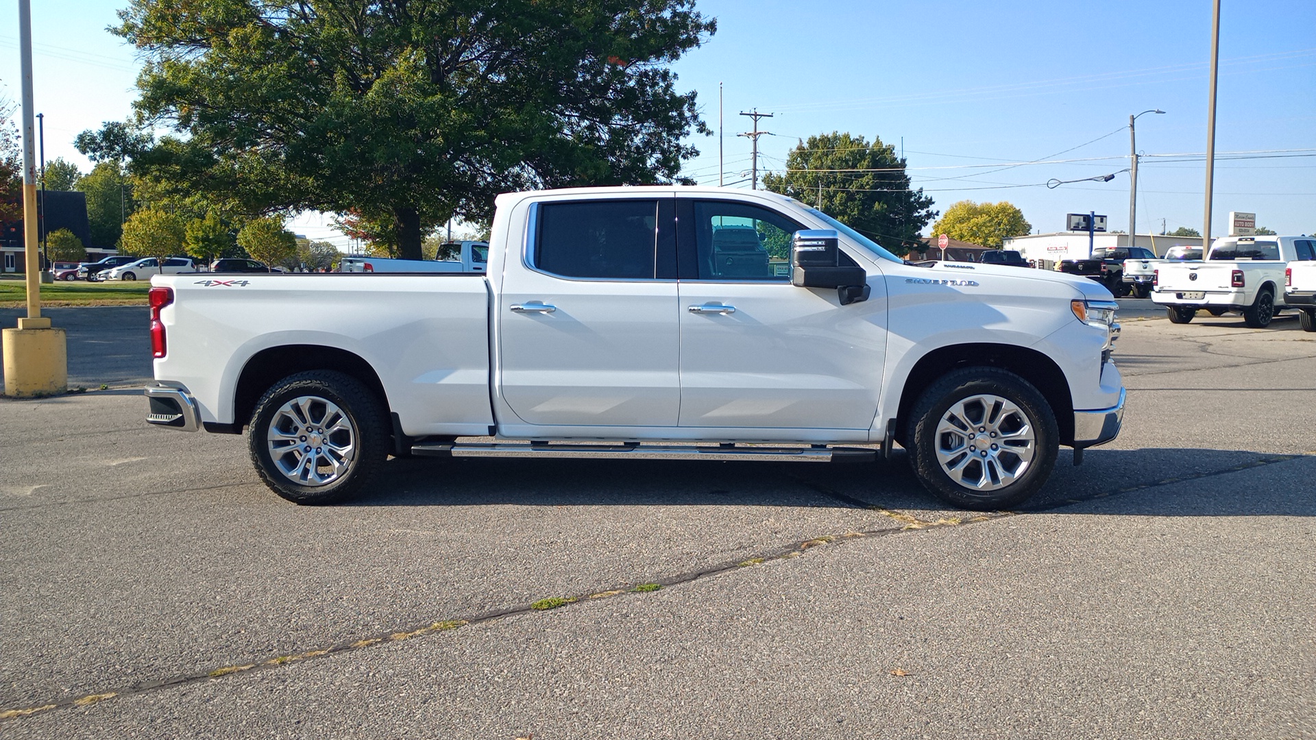 2025 Chevrolet Silverado 1500 LTZ 2