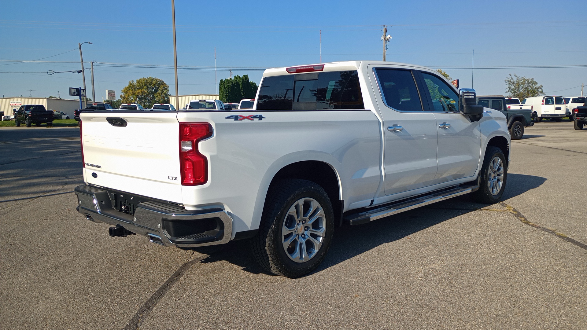 2025 Chevrolet Silverado 1500 LTZ 3