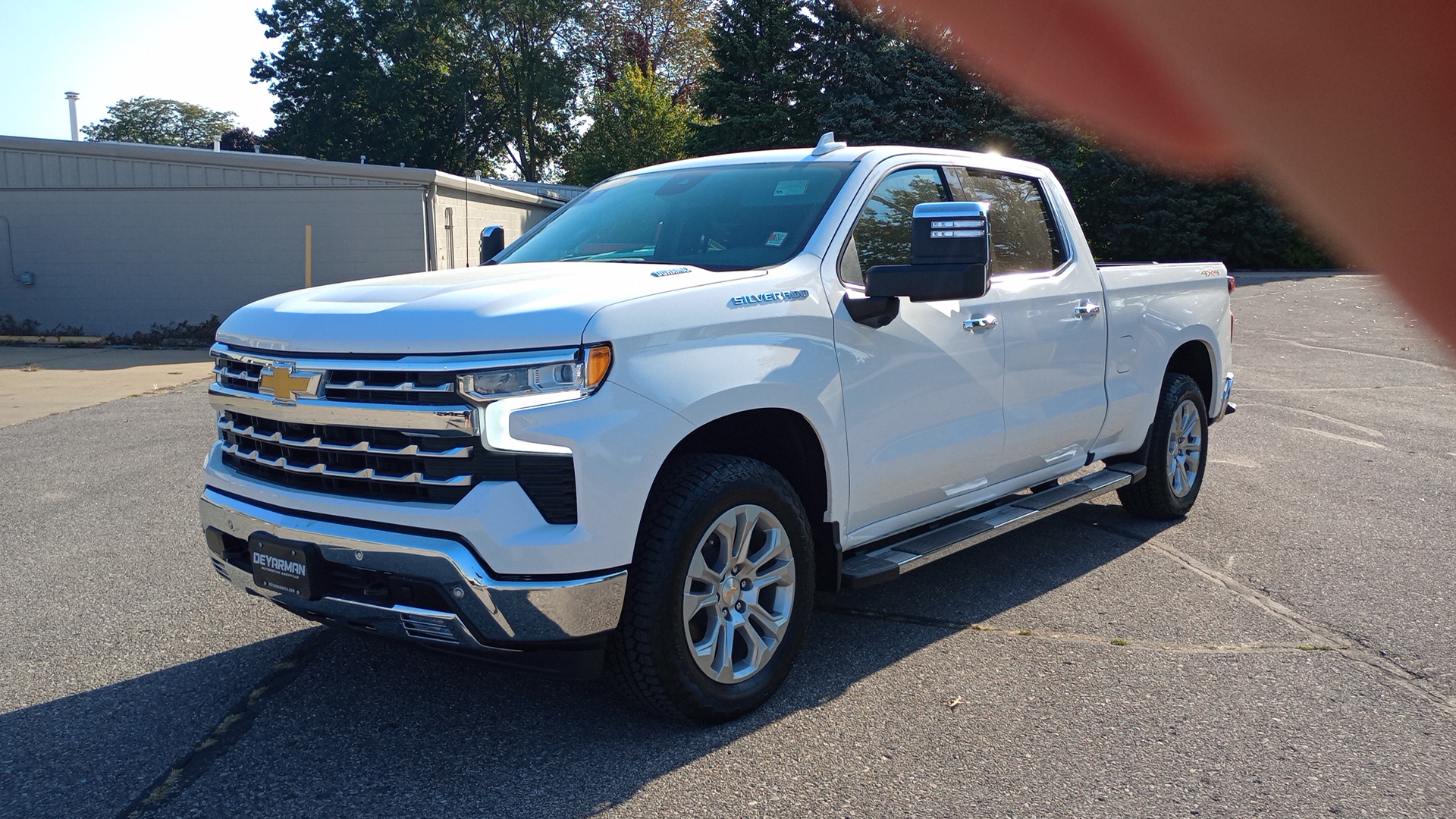 2025 Chevrolet Silverado 1500 LTZ 7