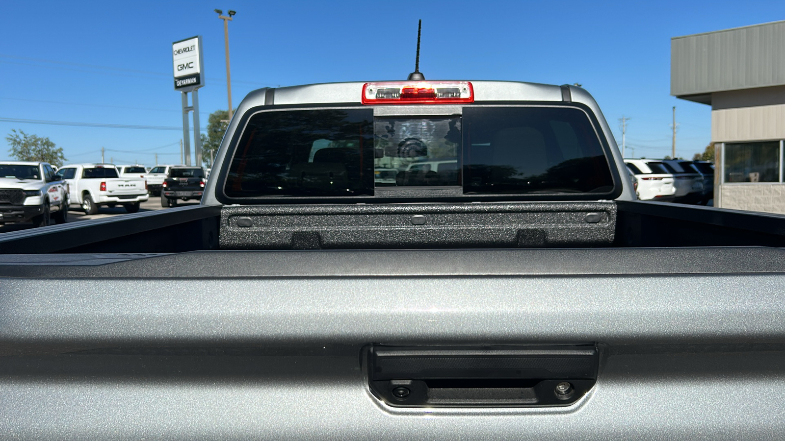 2024 Chevrolet Colorado ZR2 15