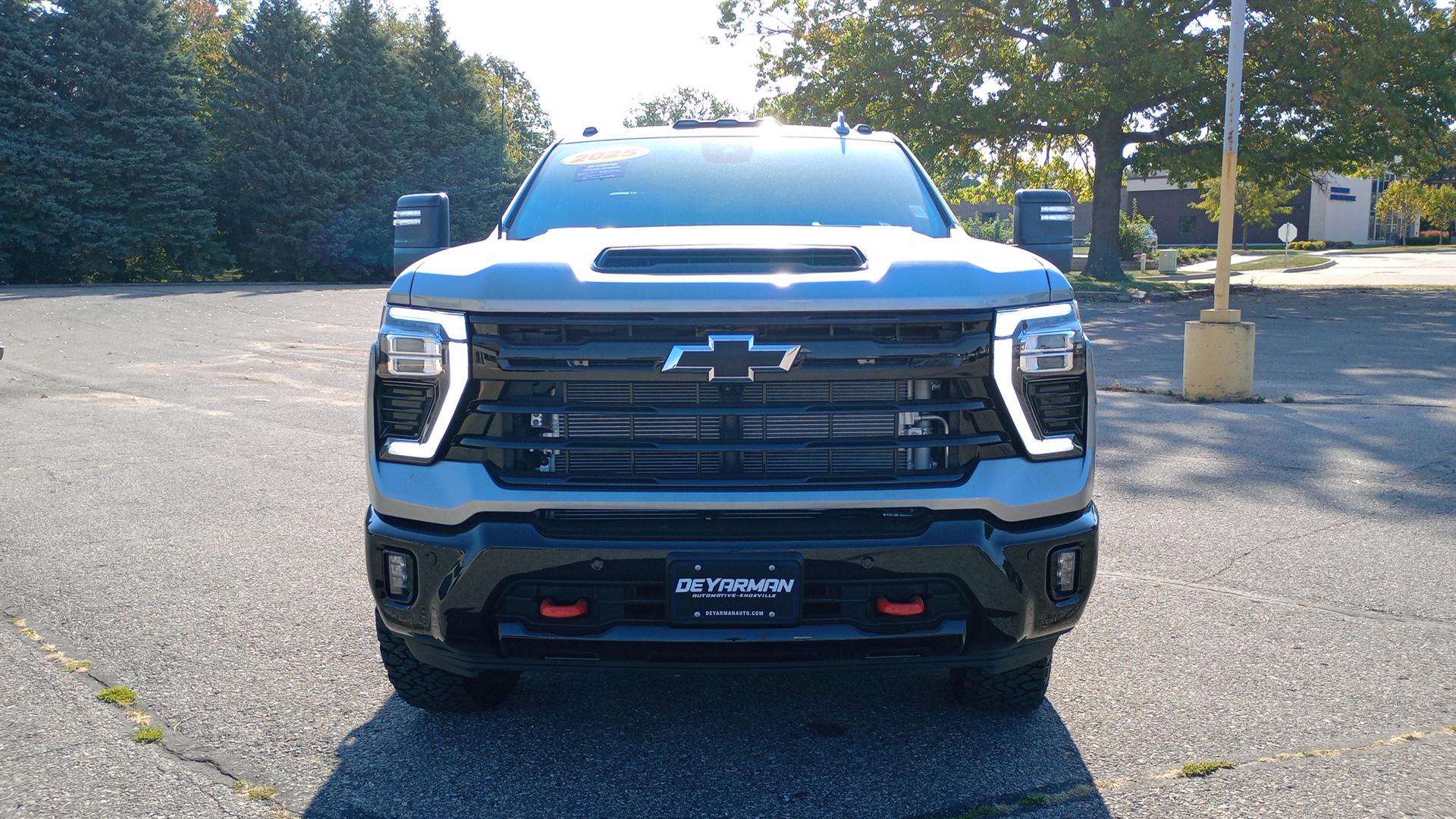 2025 Chevrolet Silverado 2500HD LTZ 8