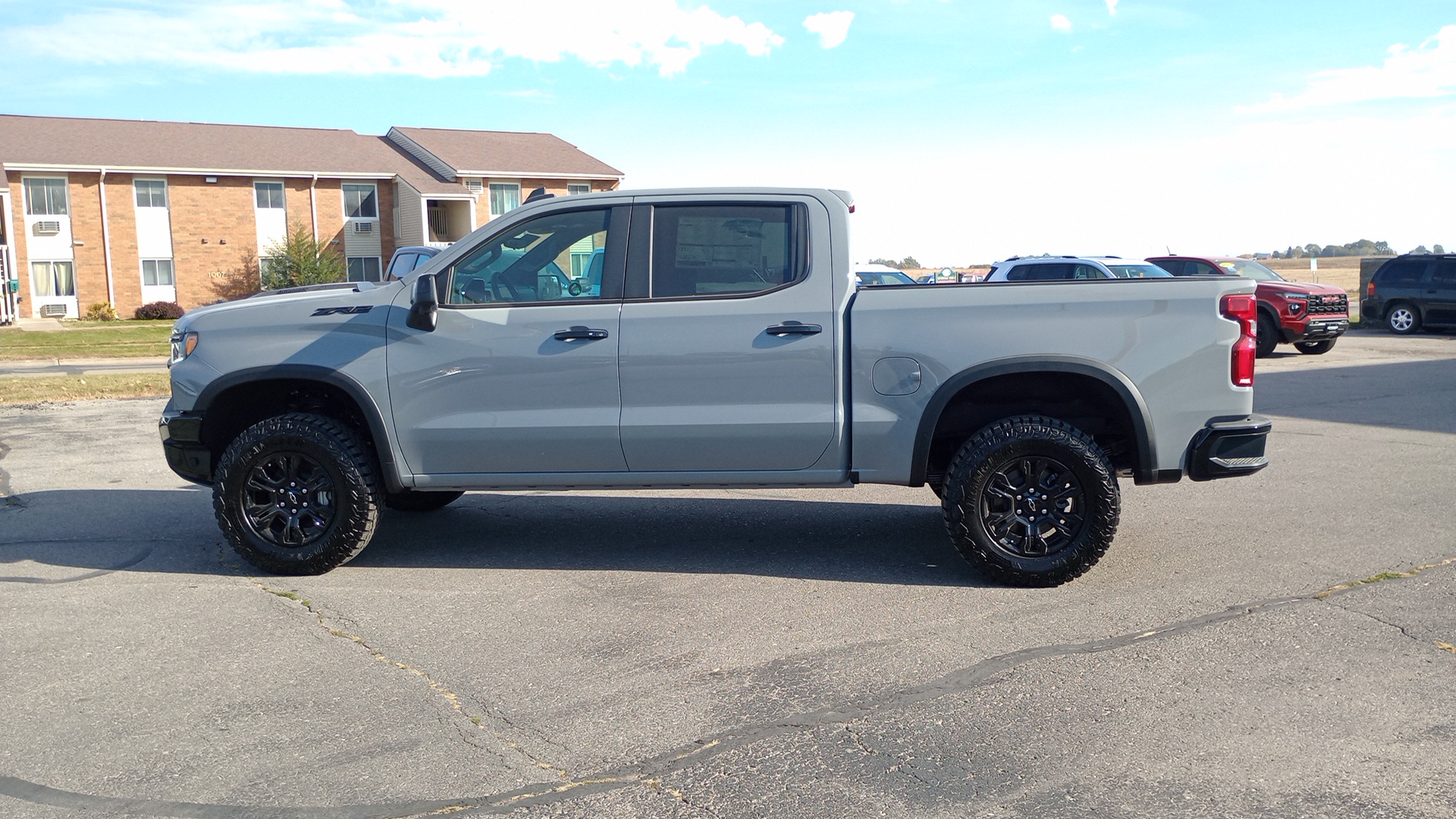 2025 Chevrolet Silverado 1500 ZR2 6