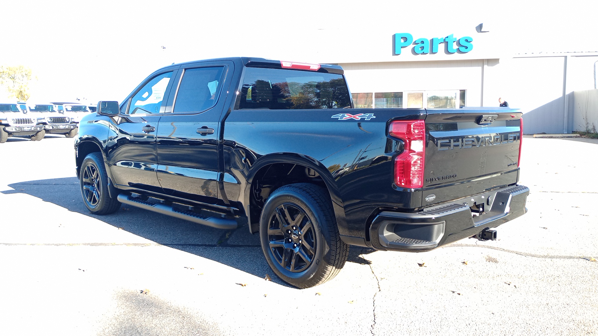 2025 Chevrolet Silverado 1500 Custom 5