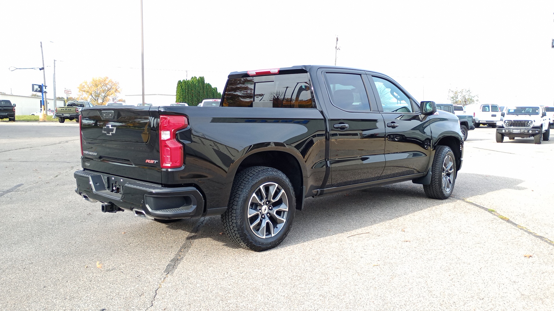 2024 Chevrolet Silverado 1500 RST 3