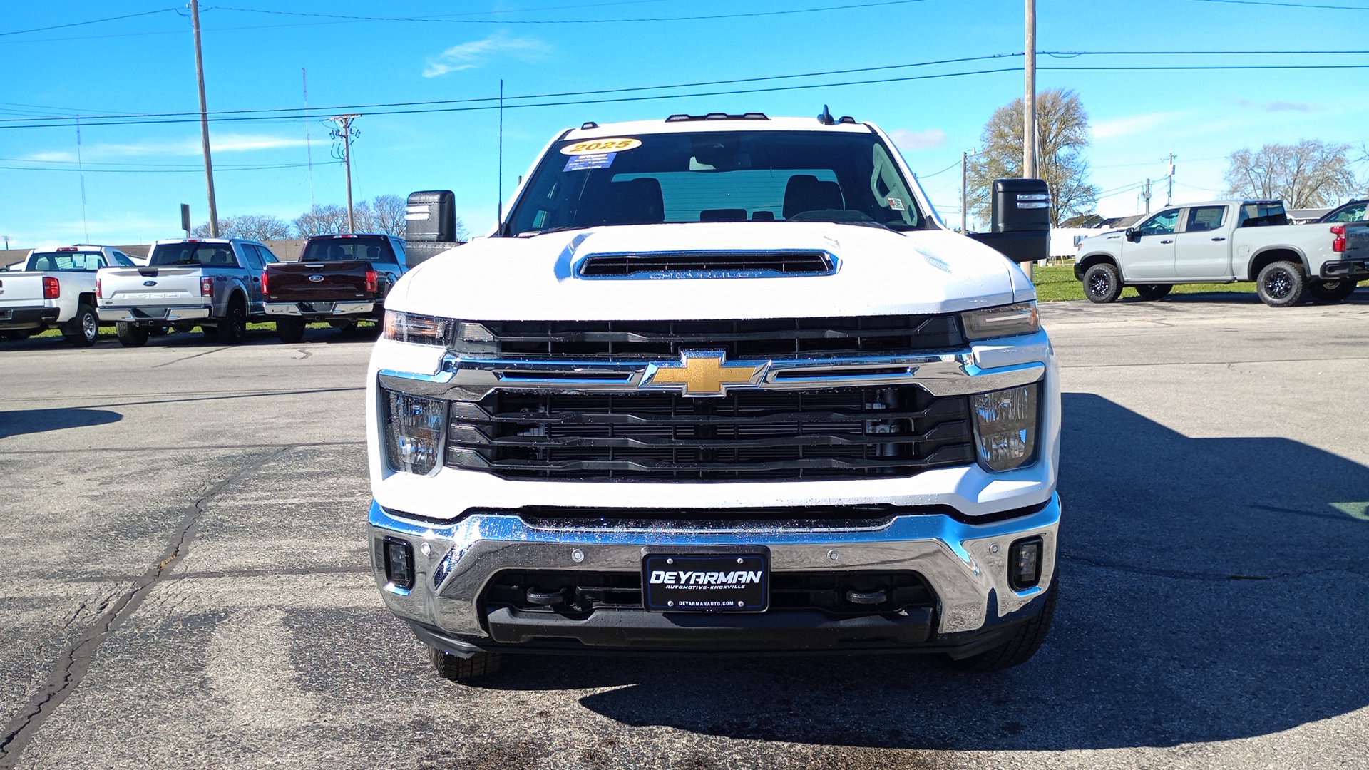 2025 Chevrolet Silverado 3500HD LT 8