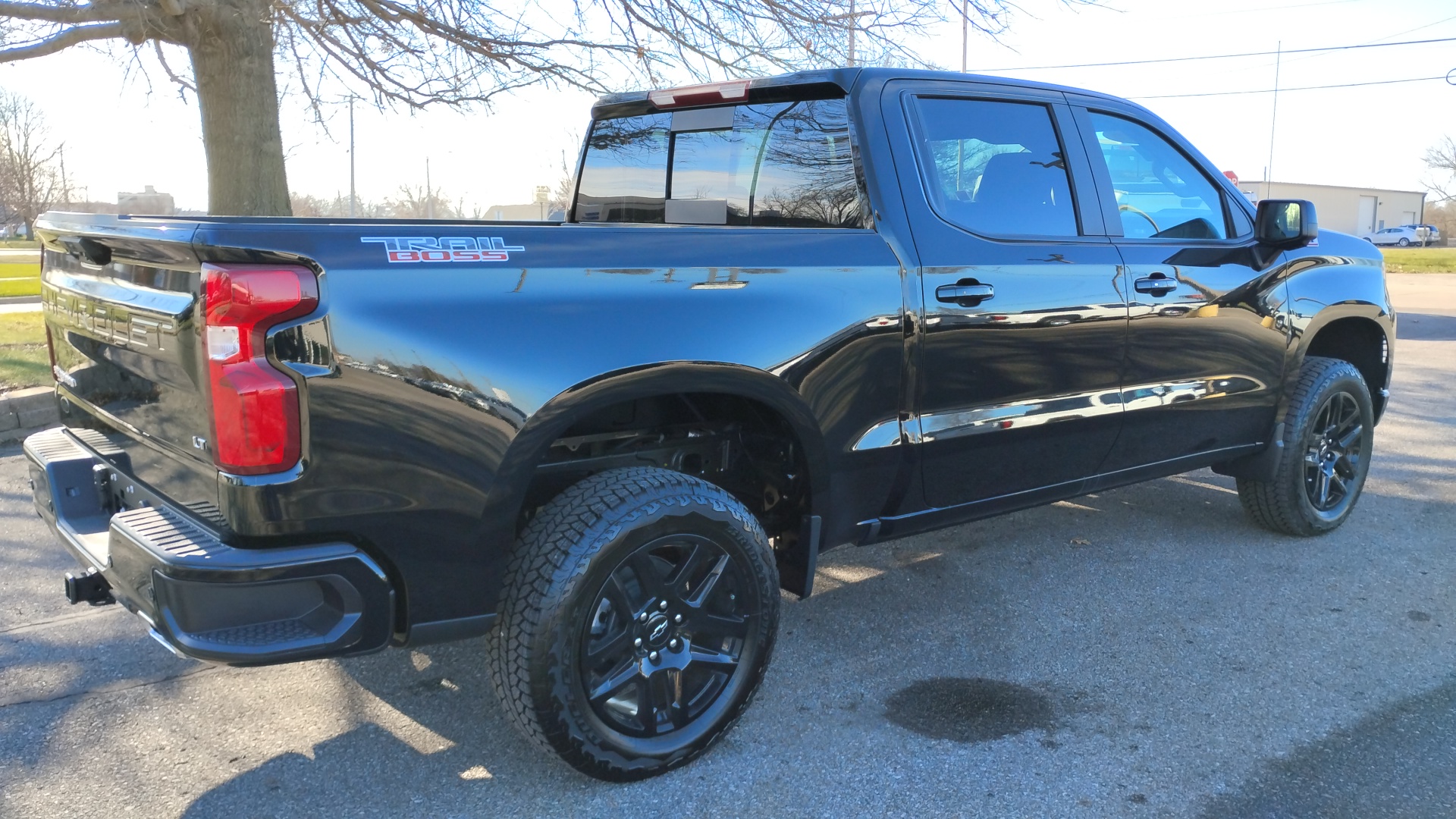 2025 Chevrolet Silverado 1500 LT Trail Boss 3