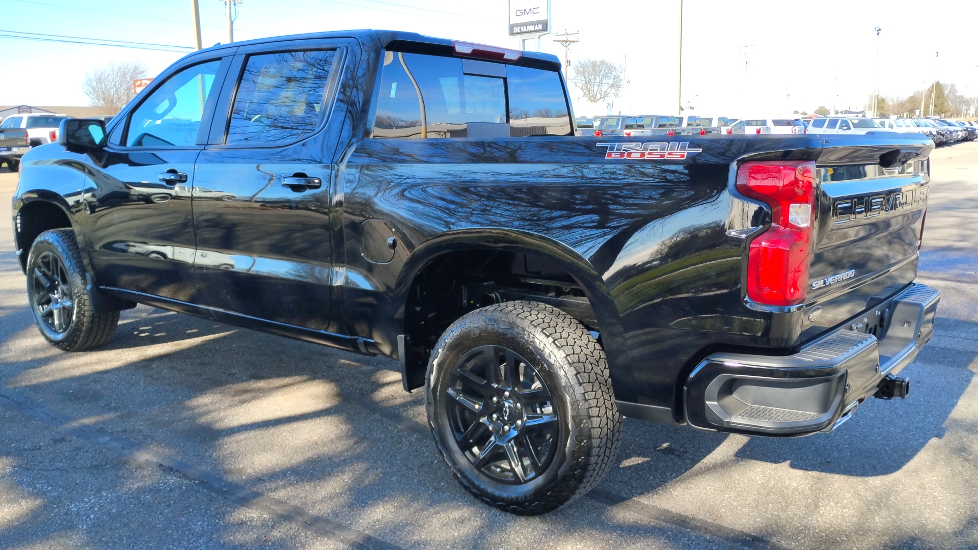 2025 Chevrolet Silverado 1500 LT Trail Boss 5