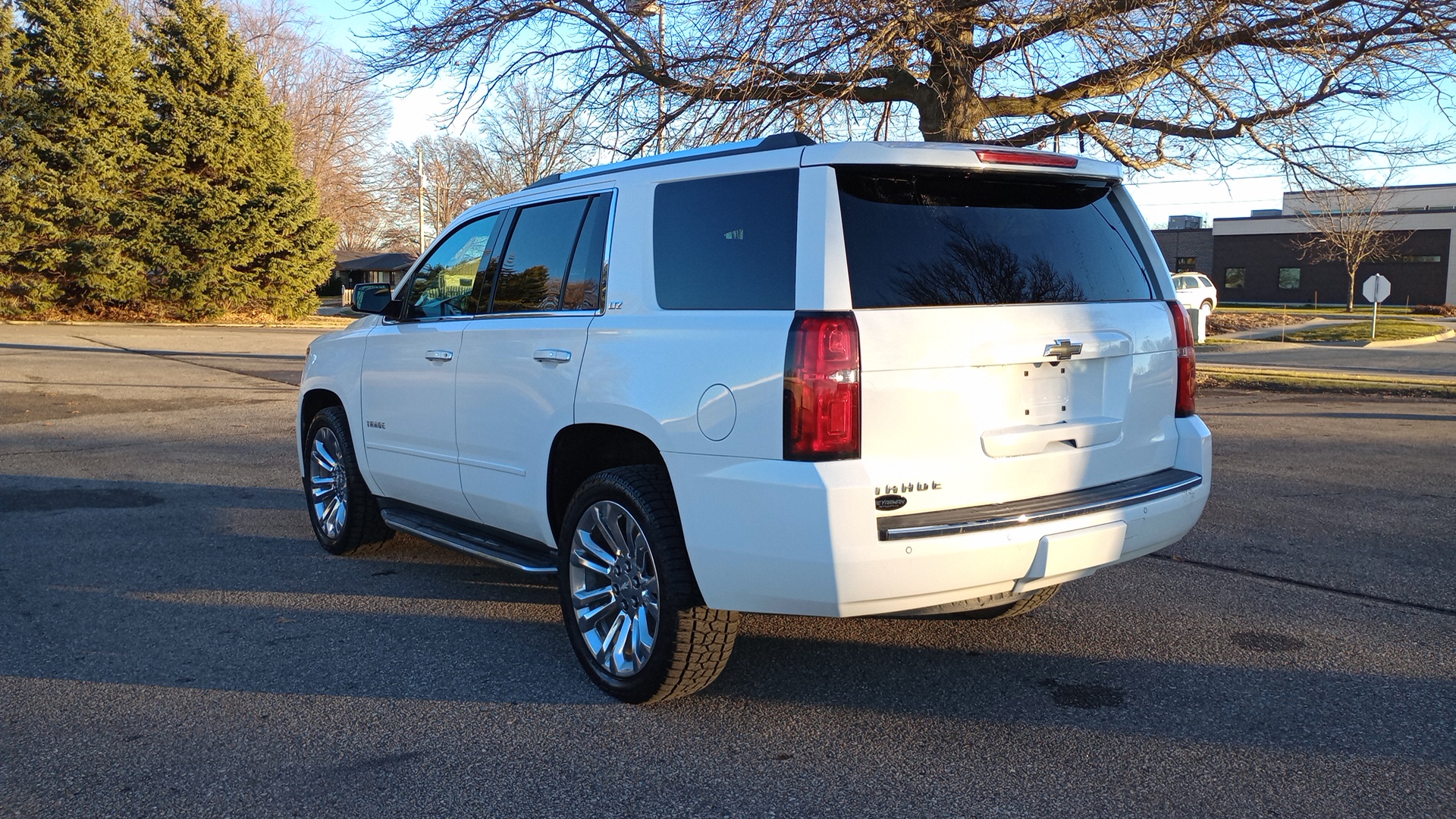 2016 Chevrolet Tahoe LTZ 5