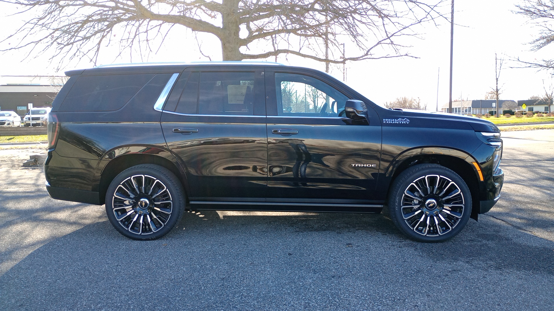 2025 Chevrolet Tahoe High Country 2