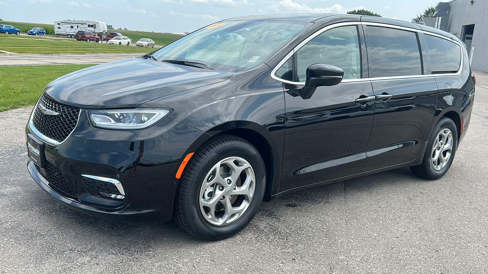 2024 Chrysler Pacifica Limited 7