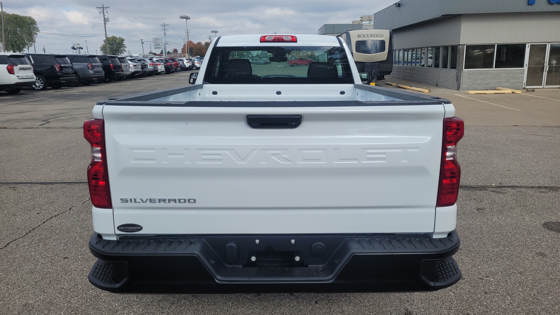 2024 Chevrolet Silverado 1500 WT 3