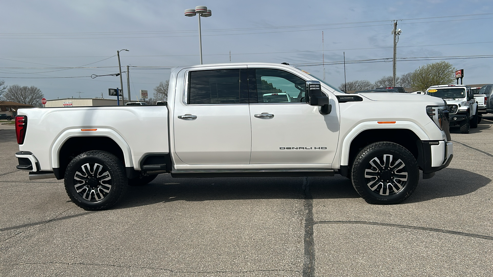 2024 GMC Sierra 2500HD Denali Ultimate 2