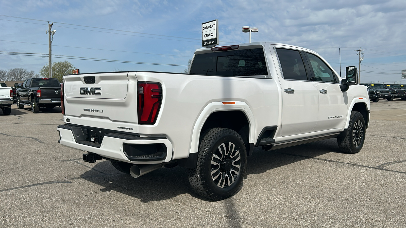 2024 GMC Sierra 2500HD Denali Ultimate 3