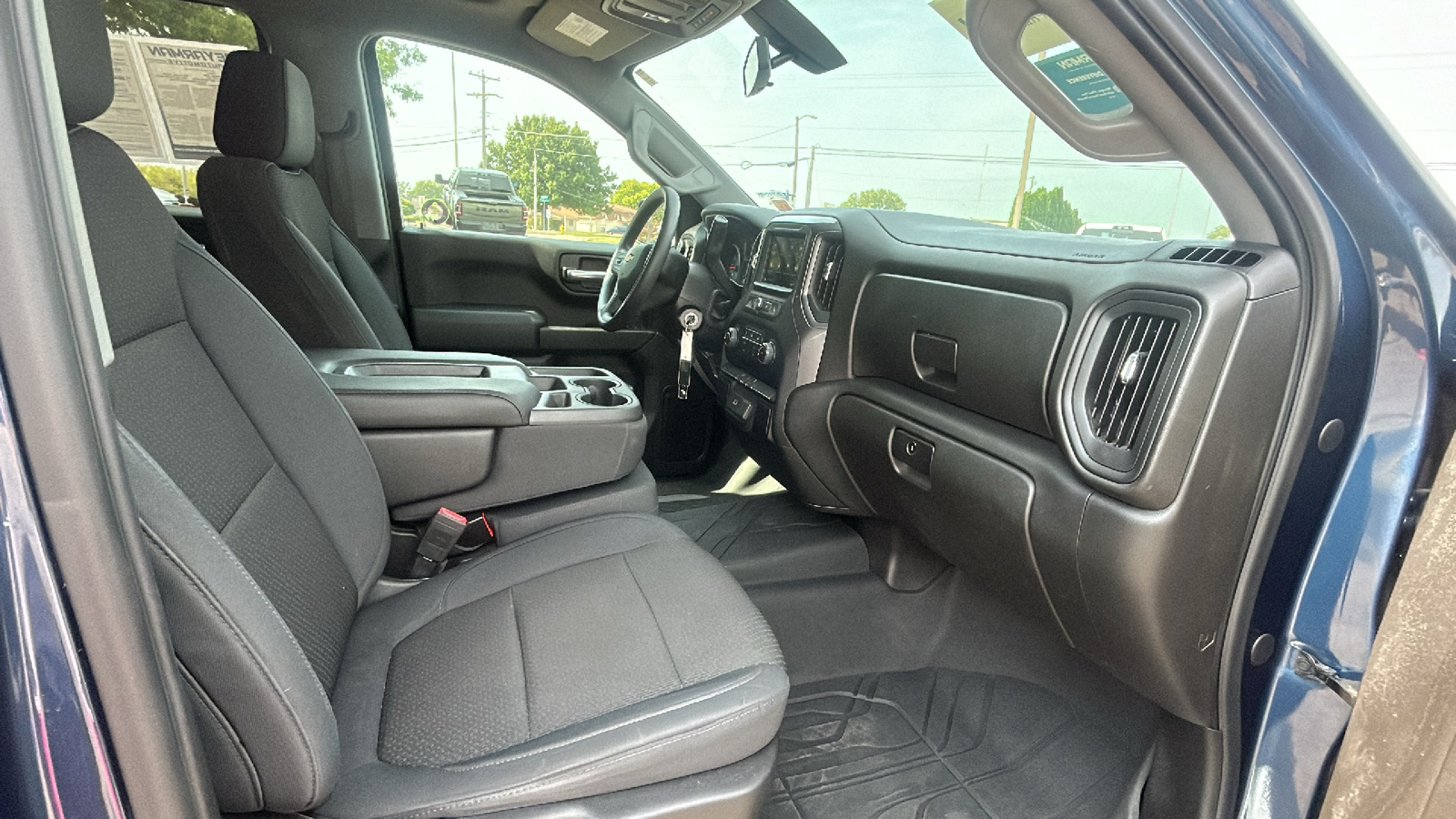 2019 Chevrolet Silverado 1500 Custom 14