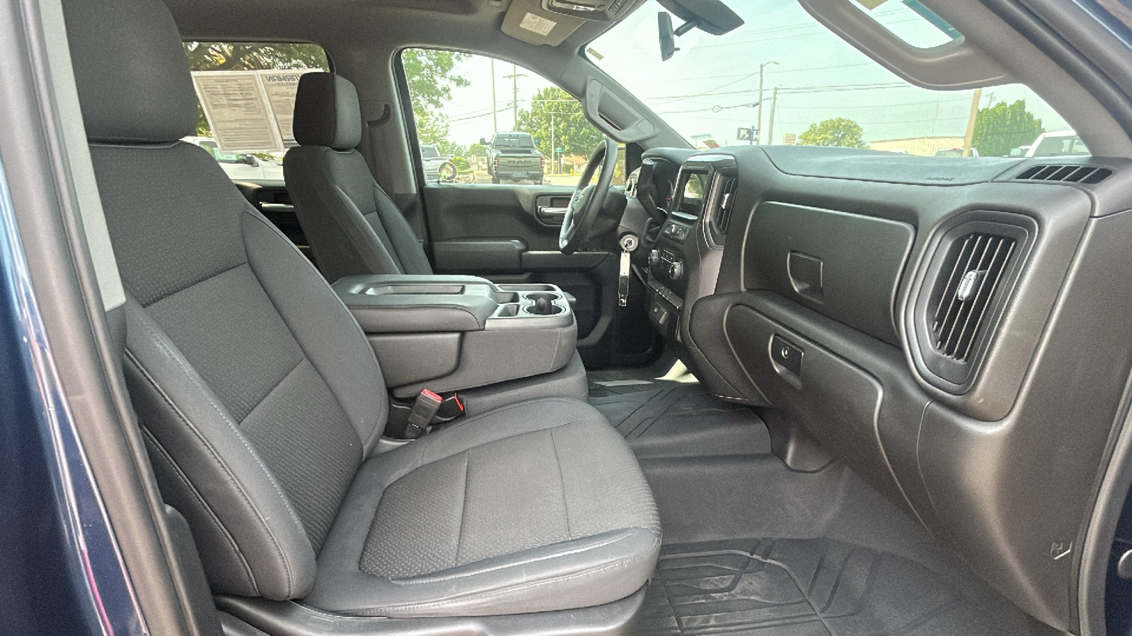 2019 Chevrolet Silverado 1500 Custom 15