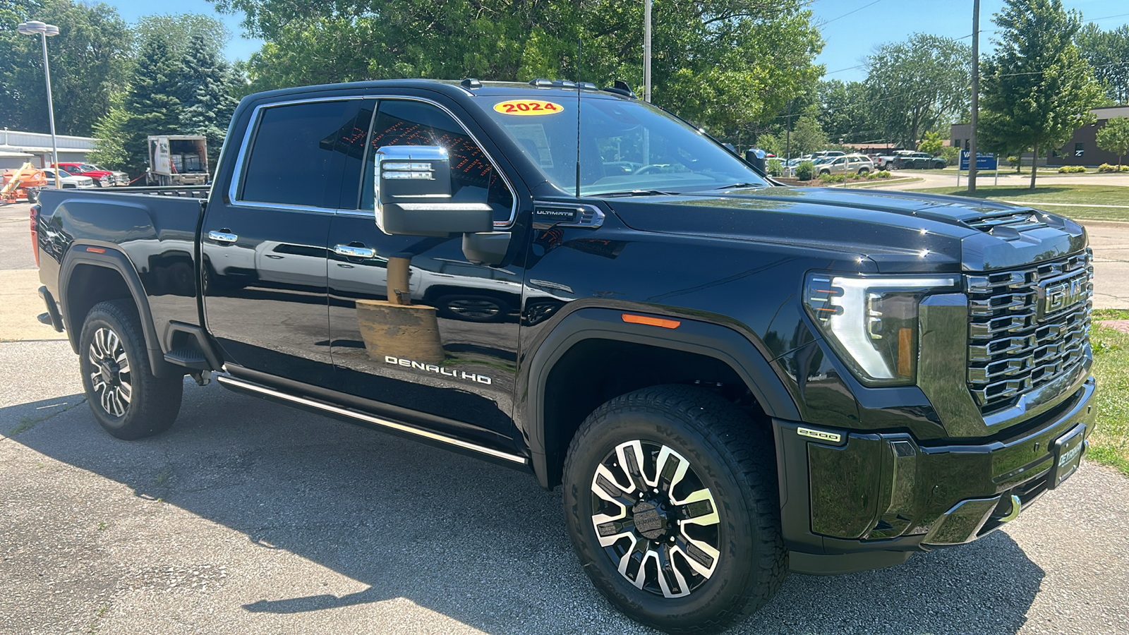 2024 GMC Sierra 2500HD Denali Ultimate 1