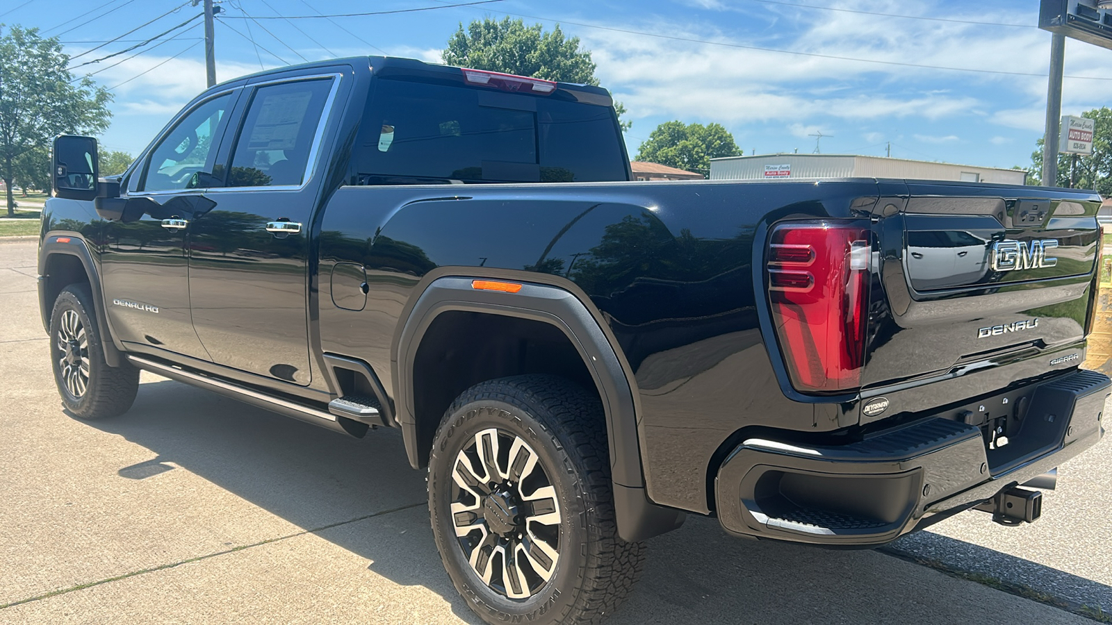 2024 GMC Sierra 2500HD Denali Ultimate 5