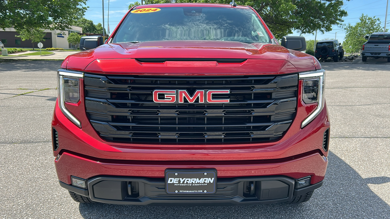 2024 GMC Sierra 1500 Elevation 8