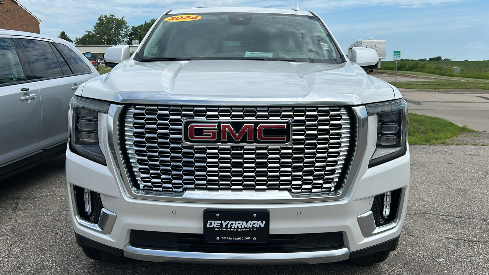 2024 GMC Yukon Denali 2