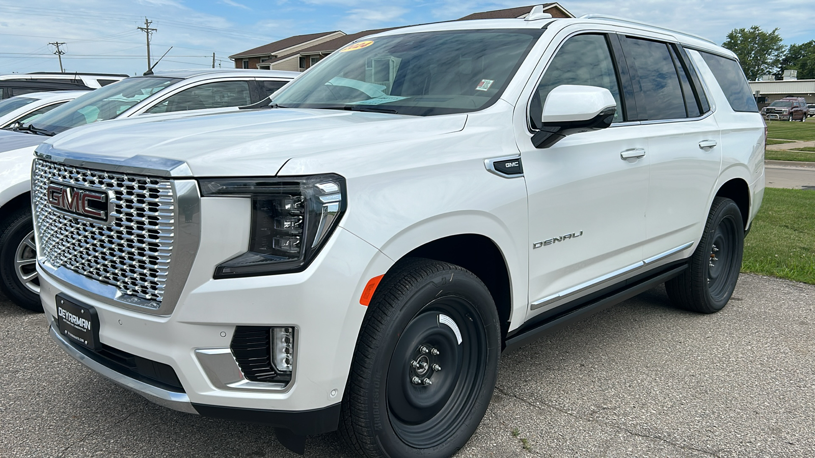 2024 GMC Yukon Denali 3