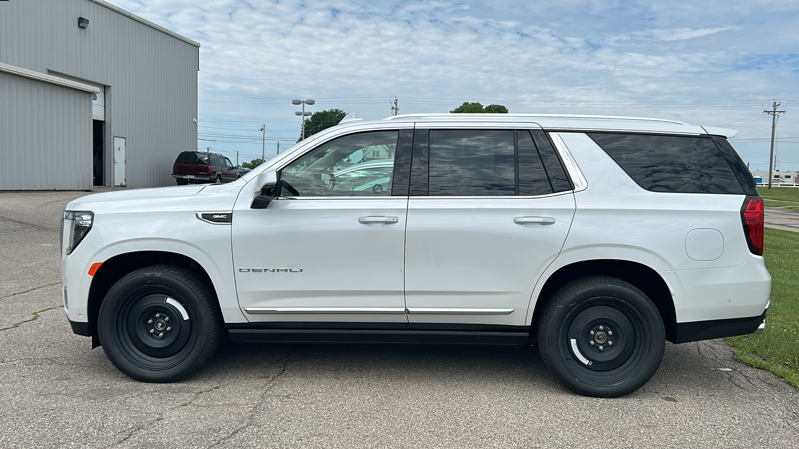 2024 GMC Yukon Denali 4