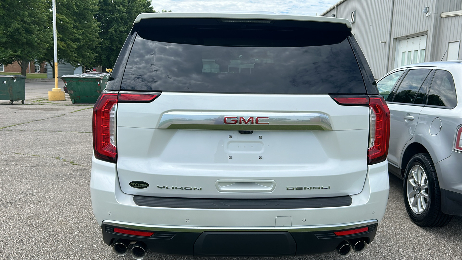 2024 GMC Yukon Denali 6