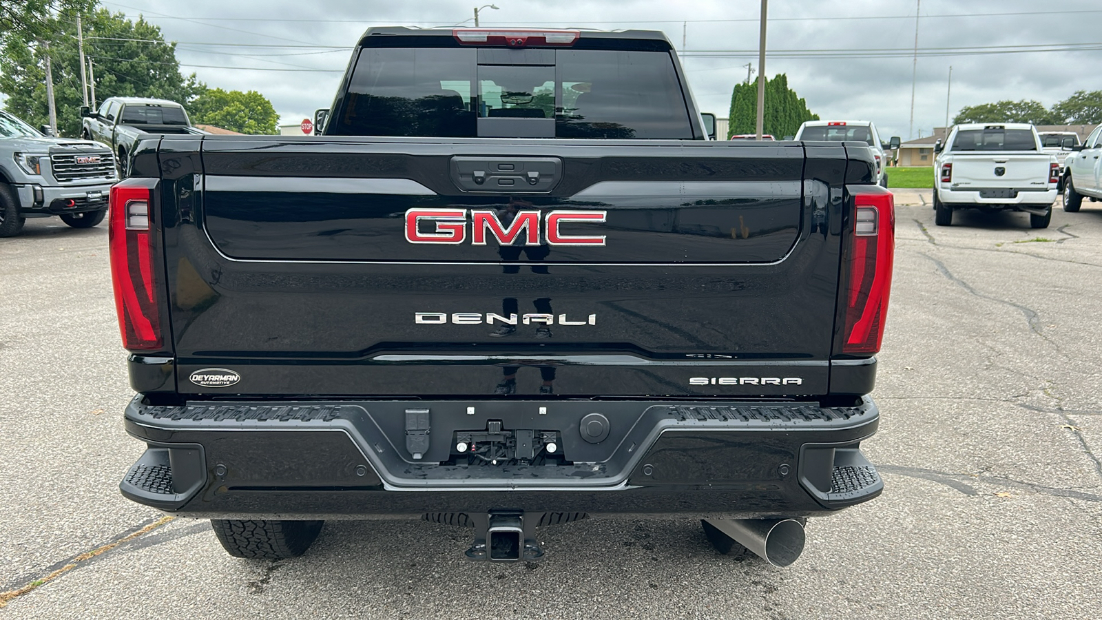 2024 GMC Sierra 2500HD Denali 4