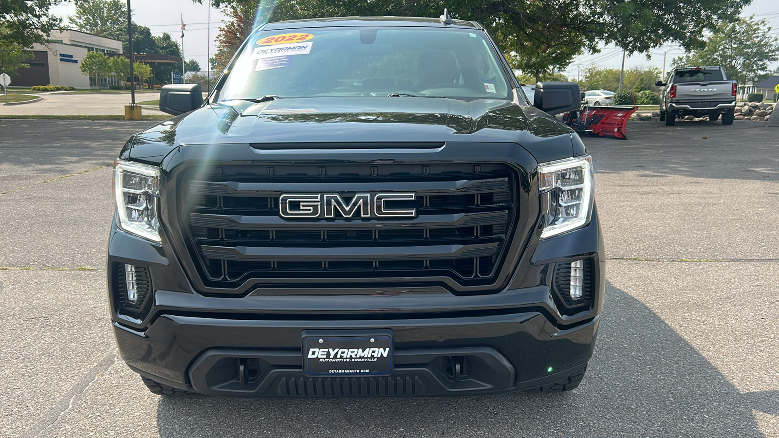 2022 GMC Sierra 1500 Limited Elevation 8