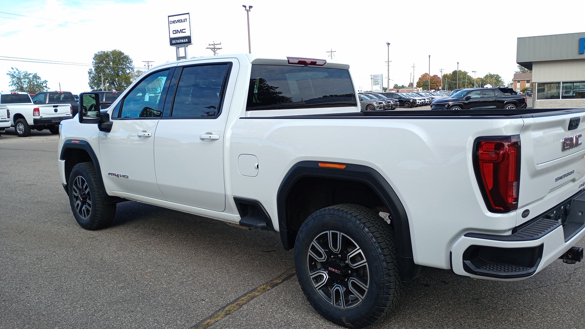 2023 GMC Sierra 2500HD AT4 5