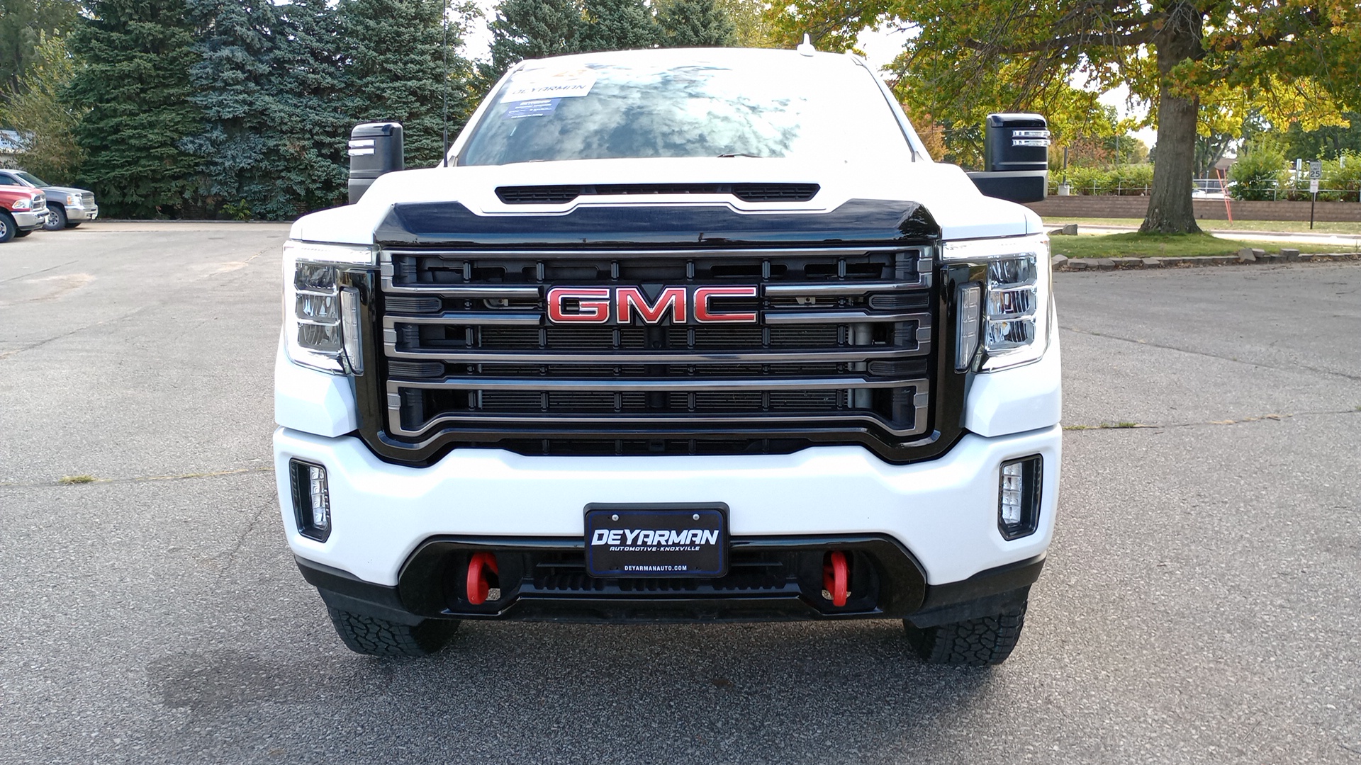 2023 GMC Sierra 2500HD AT4 8