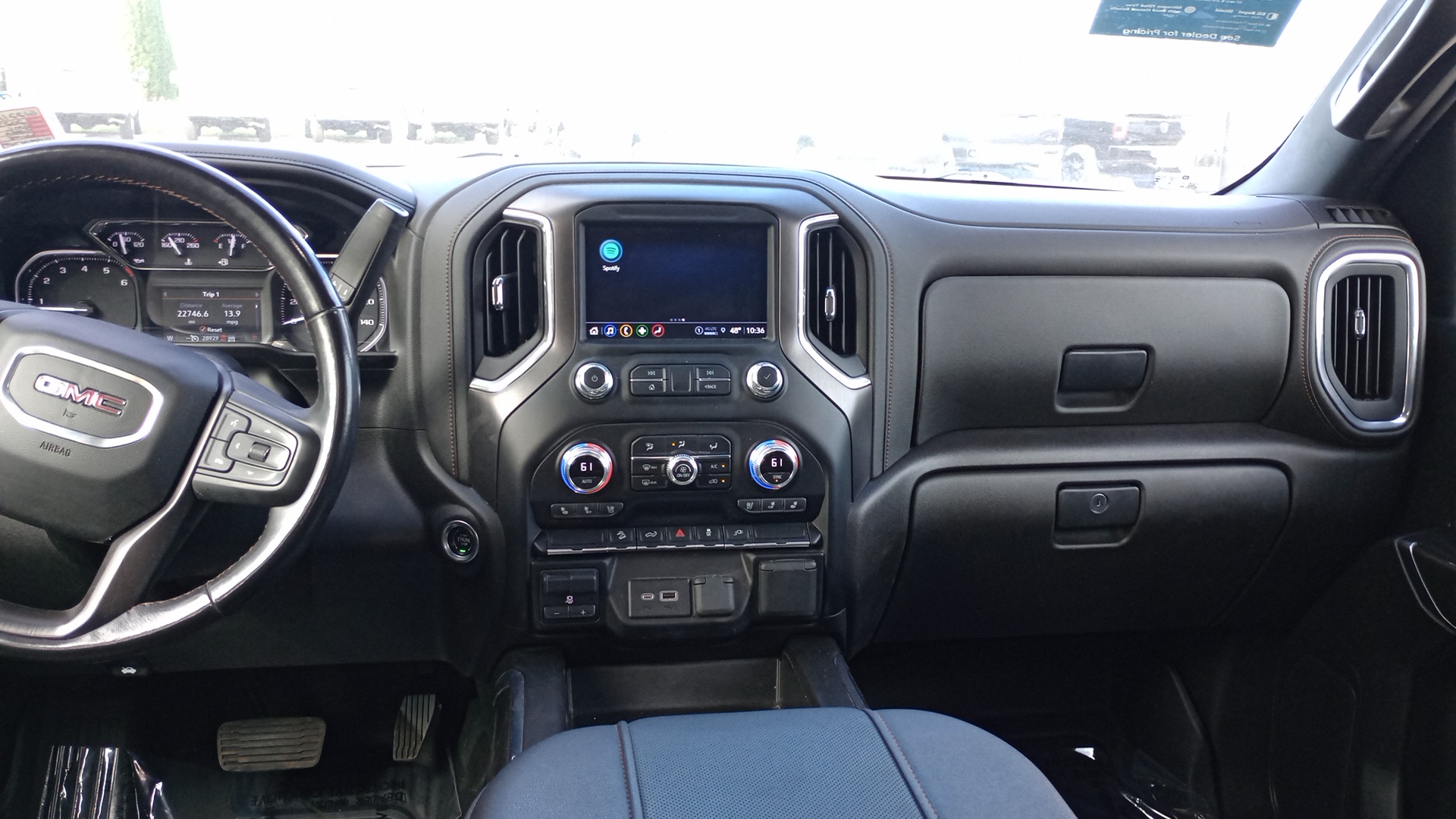 2023 GMC Sierra 2500HD AT4 21