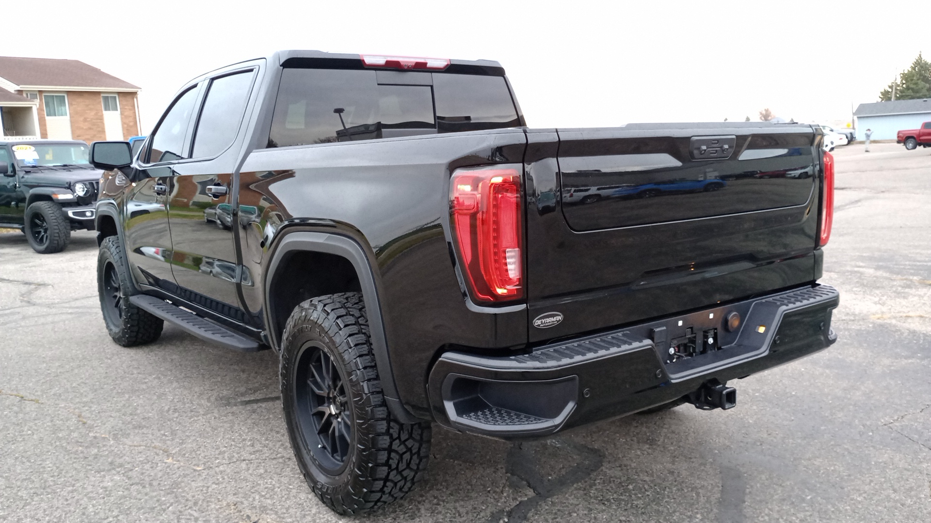 2023 GMC Sierra 1500 AT4X 5