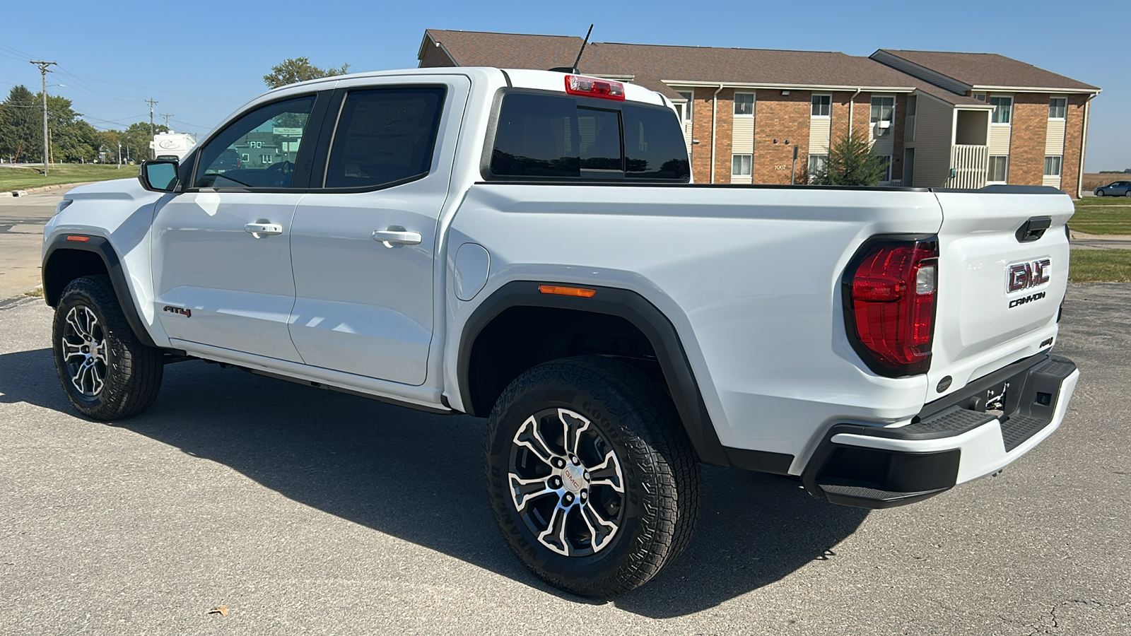 2024 GMC Canyon AT4 5