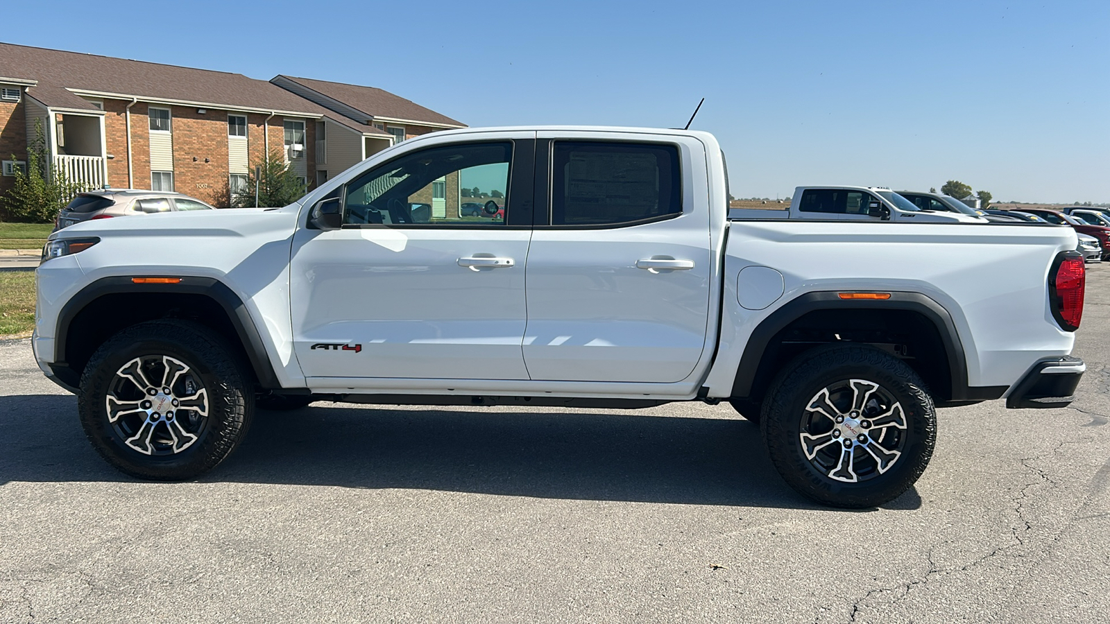 2024 GMC Canyon AT4 6